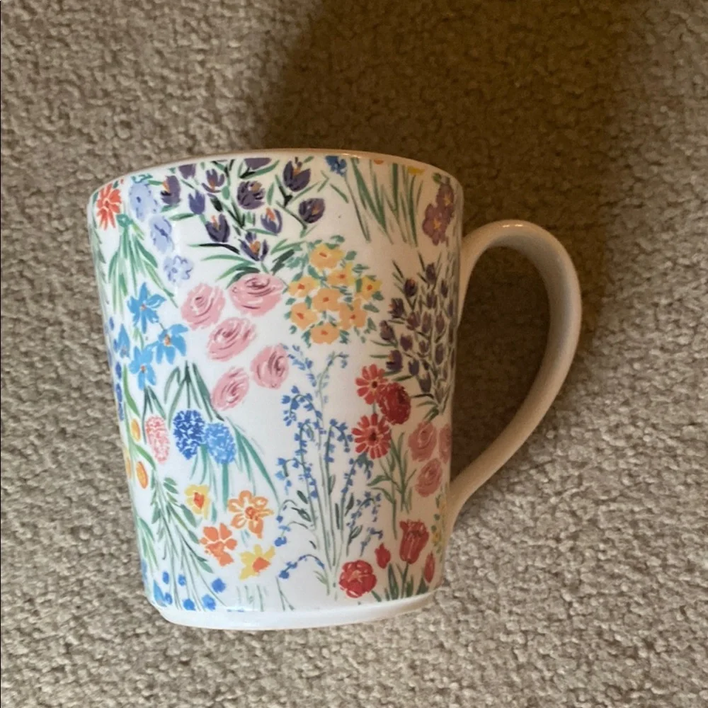 Sur La Table White Floral Mugs Dining Collection